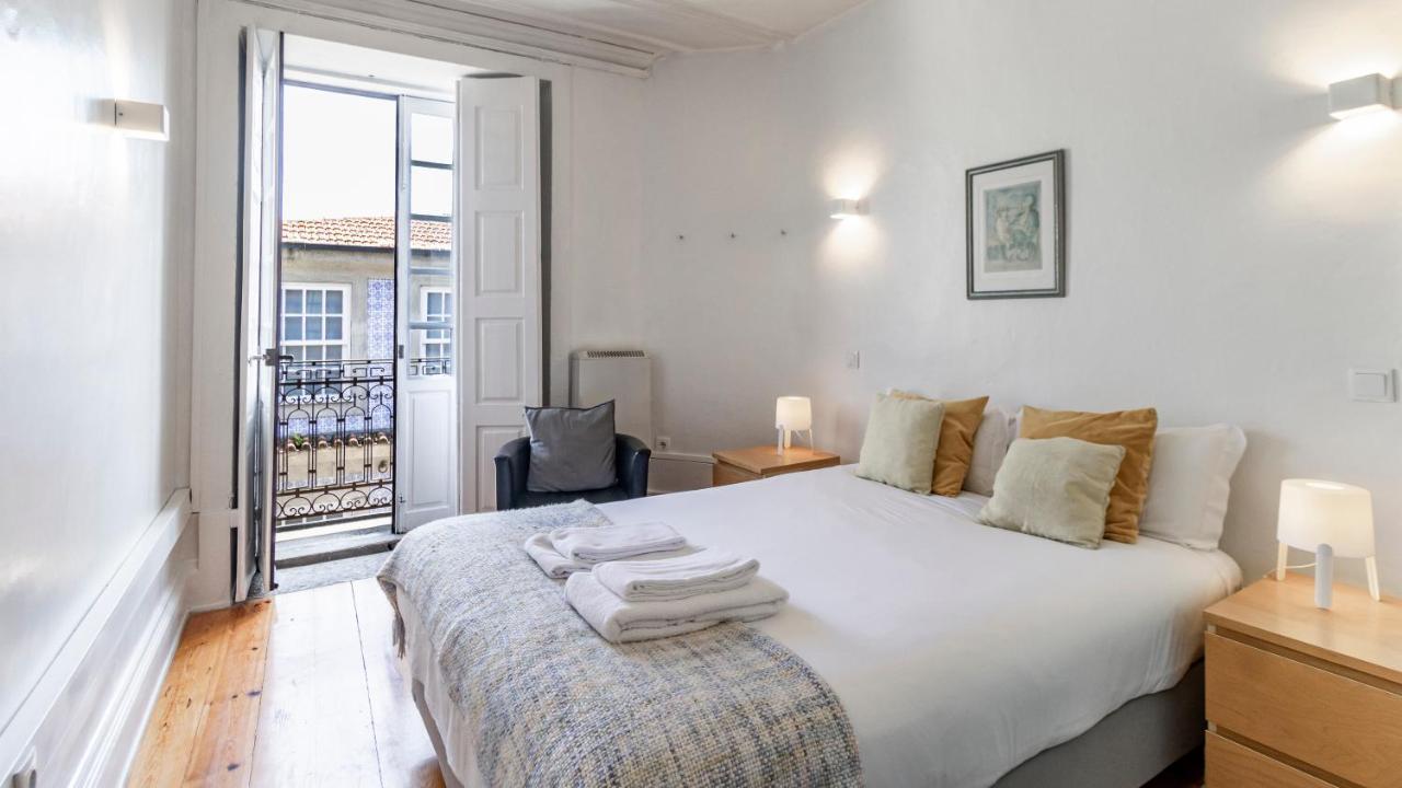 Porto 61 - Bright 2Br W/ Balcony By Lovelystay Екстер'єр фото